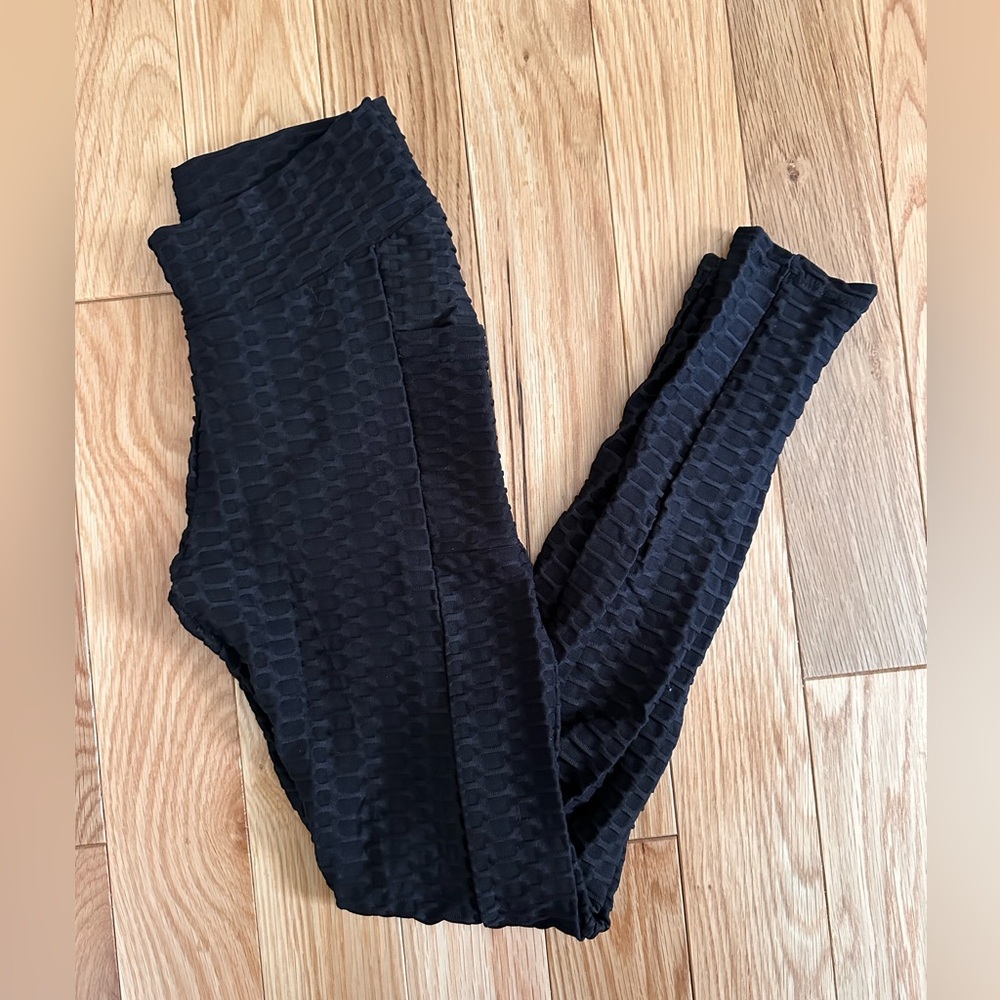 Halara Booty Shape Leggings